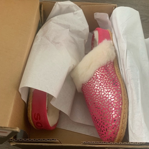 Sorel Nakiska Slide II Faux Fur Slippers Youth‎ Size 6/EU 38 - Cactus Pink - NWB - Picture 12 of 13